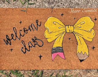 Welcome class doormat. Doormats for teachers Personalized Teacher doormat. Teacher gift. Teacher pencil bow decor Classroom decor