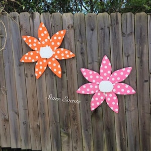 Mother&#39;s Day gifts Large wooden flowers Gifts for mom, gifts for her  Large wood daisy Yard decorations. Summer decorations Yard art.