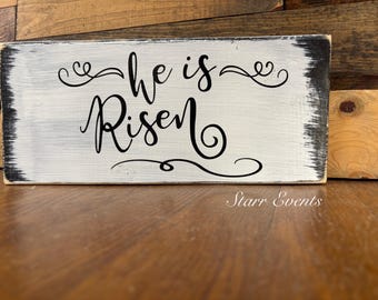 He is risen Sign for Easter. Rustic Easter signs. Easter decorations Distressed Easter sign. Rustic decor. Primitive decor. Easter decor.