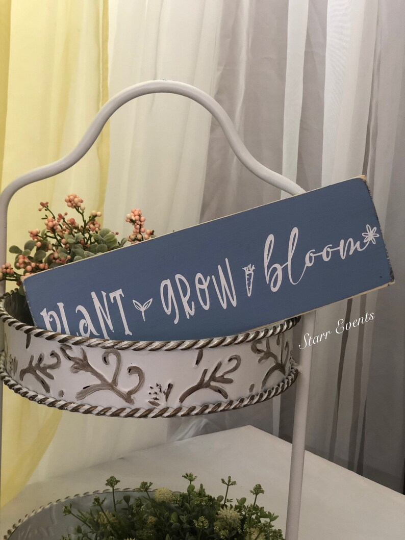 Small Spring Signs. Rustic Spring Decor. 12" Spring Decorations. Plant ...