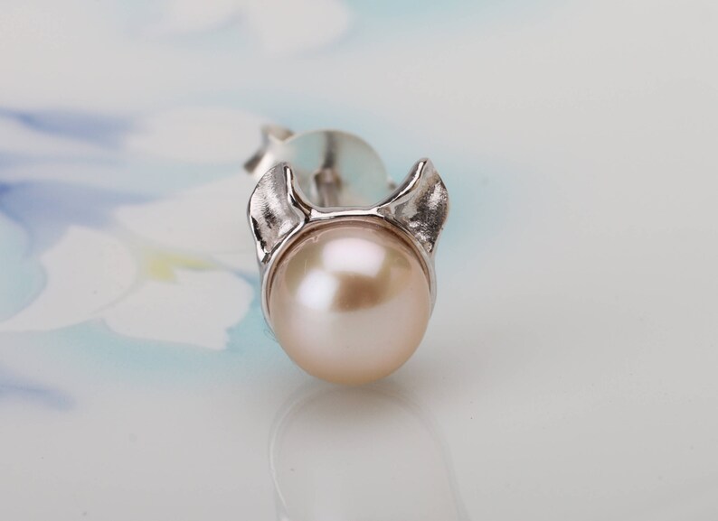 925 Sterling Silver X freshwater pearl\u3010Cat Ear Earrings \u3011American Curl\u3001Scottish fold\u3001Scotish Shorthair \uff08Handmade\uff09