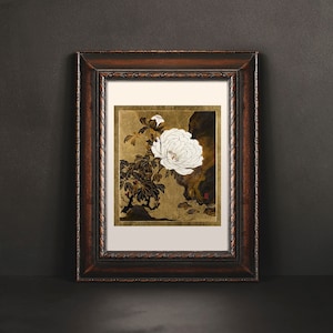 JAPANESE FLOWER PRINT, East Asian Room Decor, White Peony Art, Antique Floral Decor, Lacquer Painting Poster, Japandi Living Room Wall Art