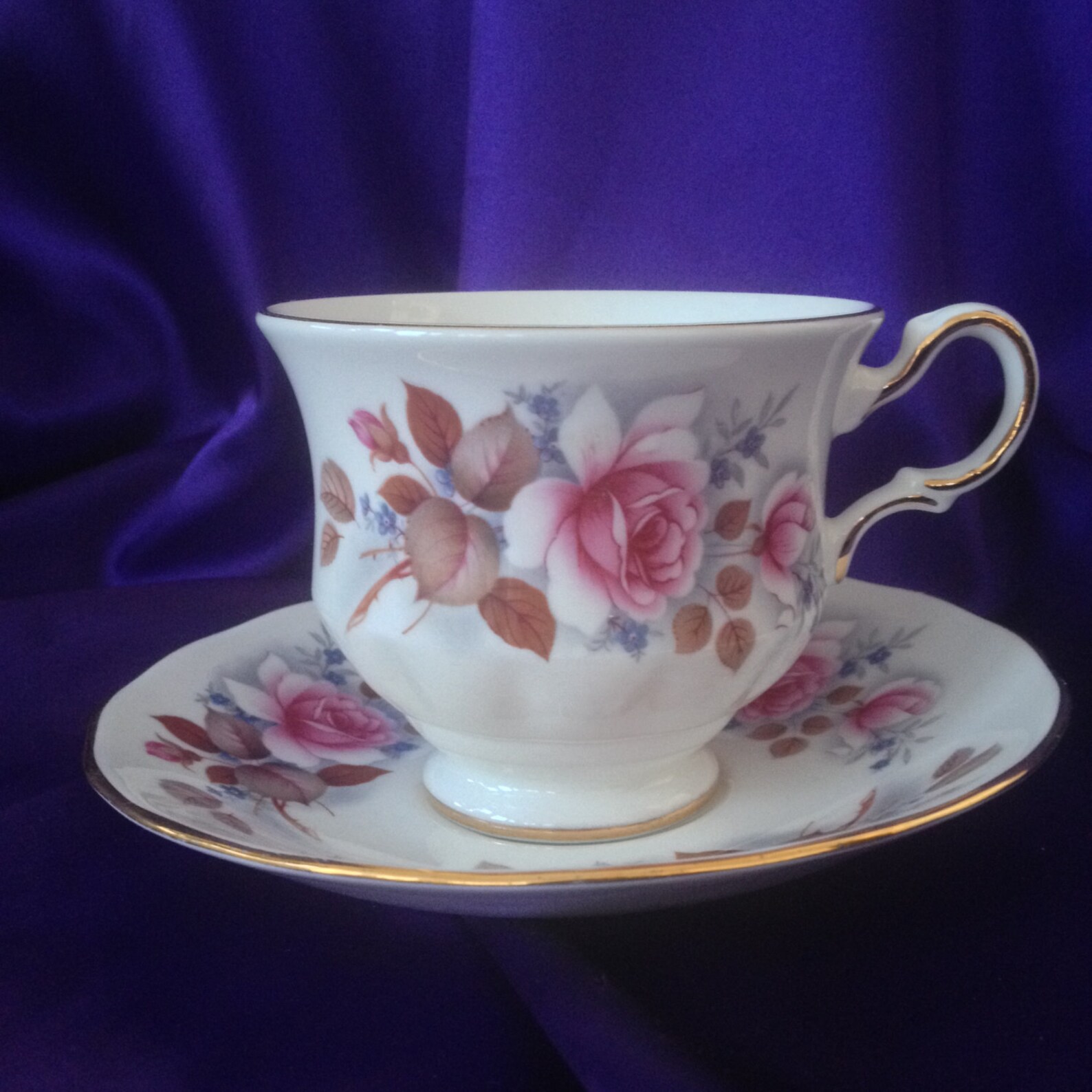 Vintage Queen Anne England Bone China Teacup and Saucer Set Etsy