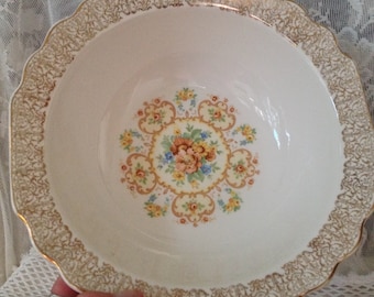 Shabby Vegetable Bowl, Gold Gilt Design Edge, W S George White Porcelain, Lido Design, Floral Center Design