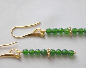 Boucles D'oreilles Pampilles Perles Bois - Couleur Or, Vert Jade, Occasion Très Bon état