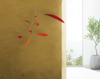 Mobilé "little red leaf"