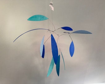 Mobile blue leaf