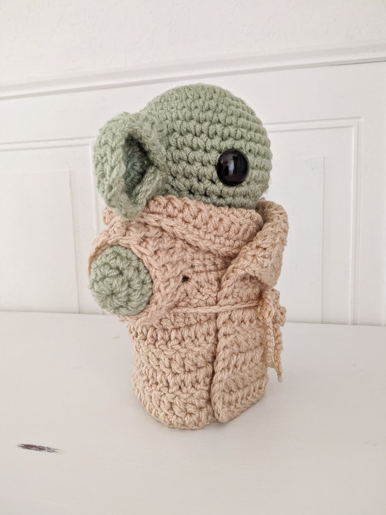 Crochet Baby Alien Stuffed Doll, Alien Stuffed Animal, Baby Yoda Plush, Baby Yoda doll, The Child Plush, Star Wars Pillow image 7