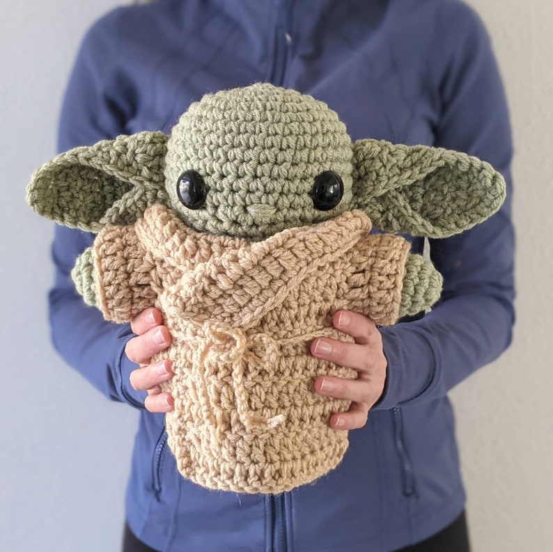 Crochet Baby Alien Stuffed Doll, Alien Stuffed Animal, Baby Yoda Plush, Baby Yoda doll, The Child Plush, Star Wars Pillow image 10