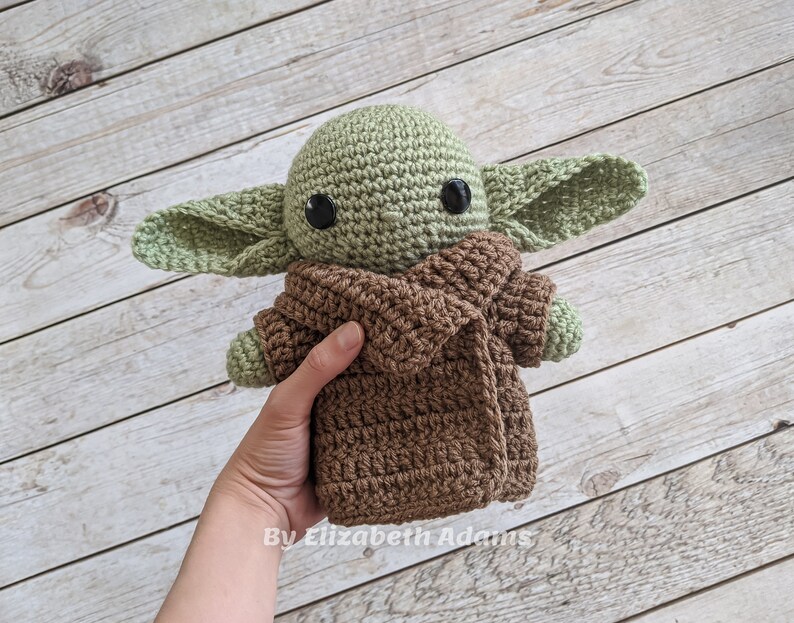 Crochet Baby Alien Stuffed Doll, Alien Stuffed Animal, Baby Yoda Plush, Baby Yoda doll, The Child Plush, Star Wars Pillow image 5