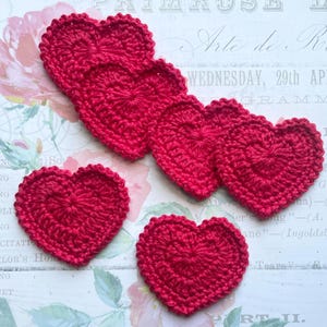 Set of 6 Red Crochet Hearts, Cotton Yarn Appliqués for Crafts, DIY Projects, Scrapbooking, Gift Wrapping, Love Patch, Crochet Red Hearts