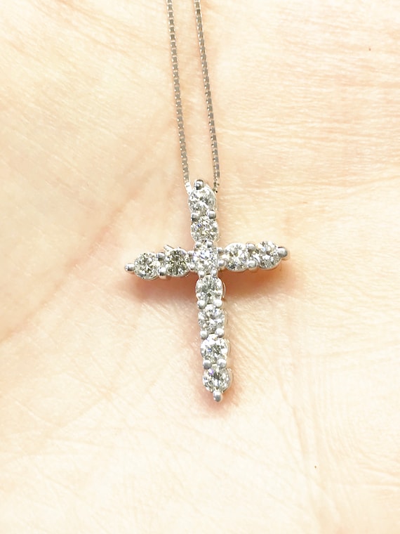 0.50CT Diamond Cross Shape 11 Round 