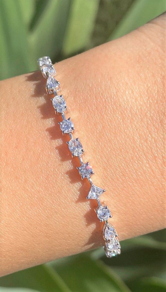 Buy Fancy Premium Quality Designer Rose Gold Diamond Bracelet Online From  Surat Wholesale Shop.