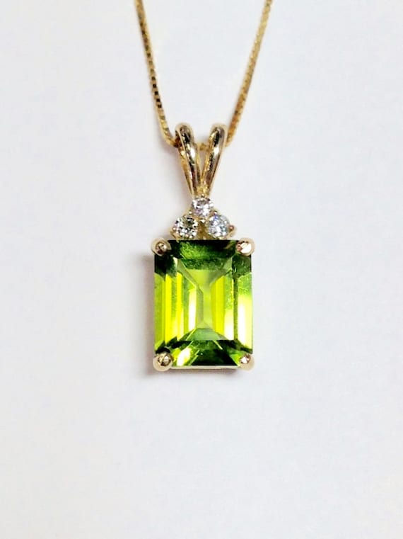 Green And White Natural Peridot American Diamond Set, Size: Free at Rs  2000/set in Mumbai