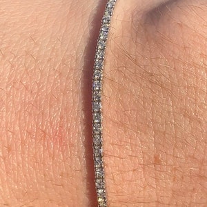 2.00 Carat Round Diamond Tennis Bracelet Prong Set Round Diamonds 4 Prongs Basket Setting 14K White Gold