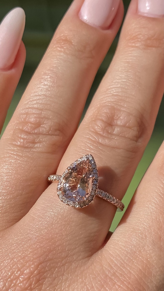 1.50-2.00CT 9 x 7 mm モルガナイト ジェムストーン リング ペア