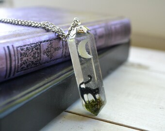 Black cat and glowing moon ctystal necklace, black cat pendant, black cat necklace, black cat jewelry,