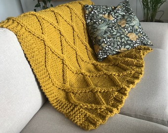 Super Chunky Trellis Cable Knit Throw Pattern - Cable Knit Throw Knitting Pattern - How To Knit Tutorial - Hand Knitted Blanket Pattern