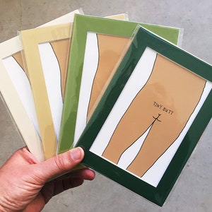 5 x 7" TINY BUTT kleur mat print - (huidskleur: medium) - kont kont - grappige kont kont kont billen grappige badkamerkunst - kont kunst