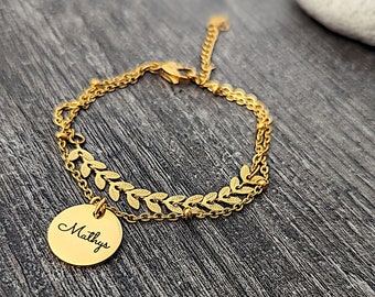 Personalized golden engraved medallion bracelet, epi chain, first name bracelet, personalized jewelry, gift for Mom, grandma, godmother, Mother's Day