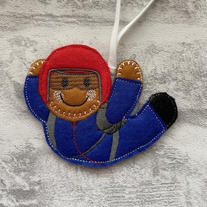 Skydiver | base jumper | freefall gingerbread hanging decoration