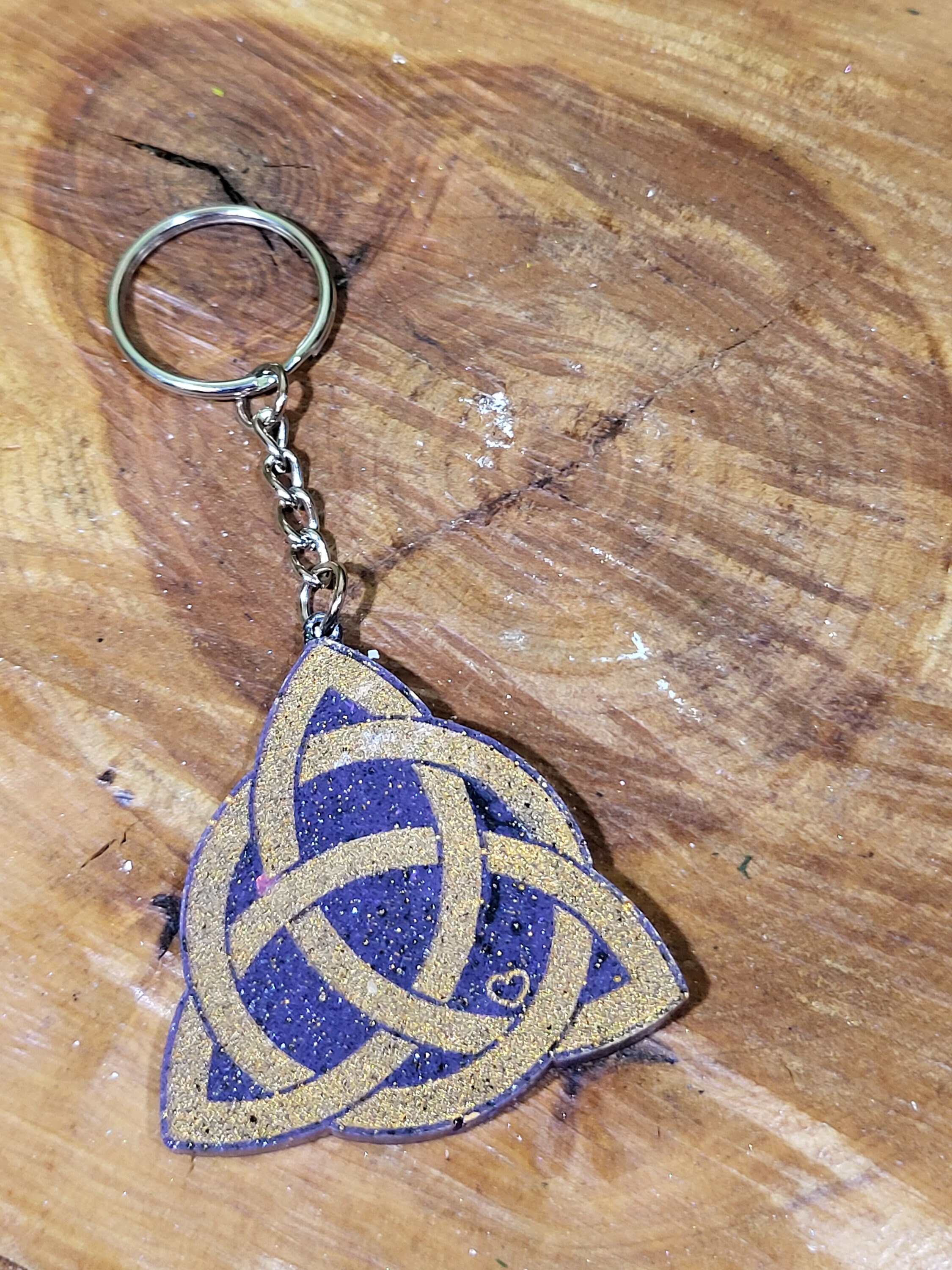 Celtic Knot Keychain, Triqurtra, Trinity Knot Keychain - Etsy