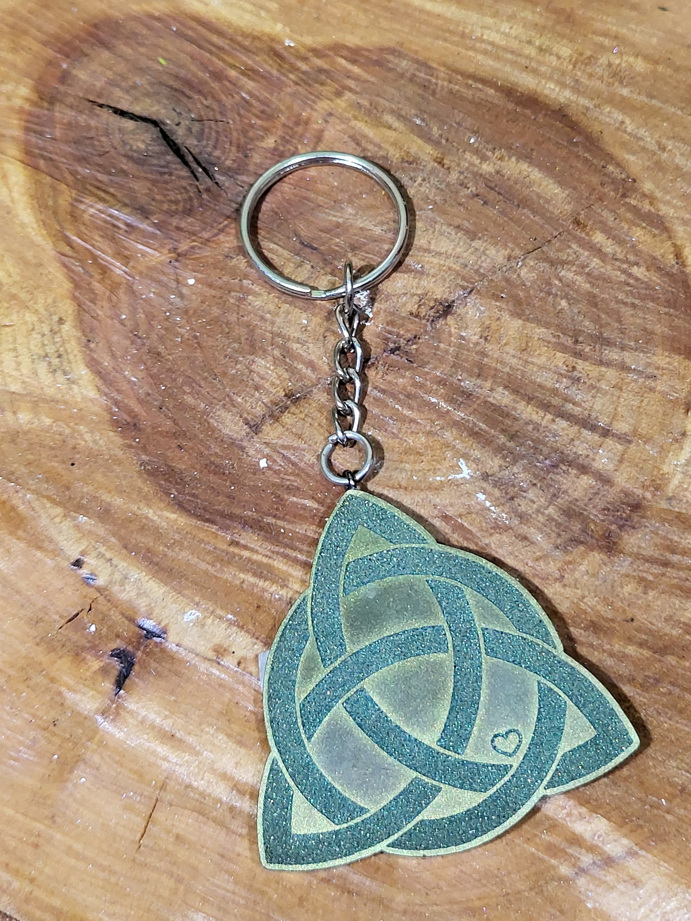 Celtic Knot Keychain, Triqurtra, Trinity Knot Keychain - Etsy