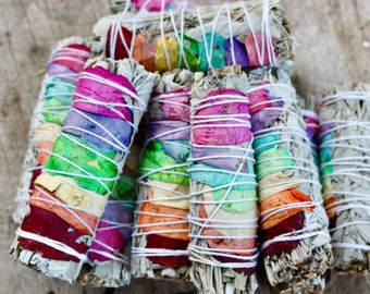 50 or 20 x Wholesale 7 Chakras White Sage Smudge Sticks, Rose Petal Sage Bundle, Chakra Sage, Sage with Rose petals, Floral Sage