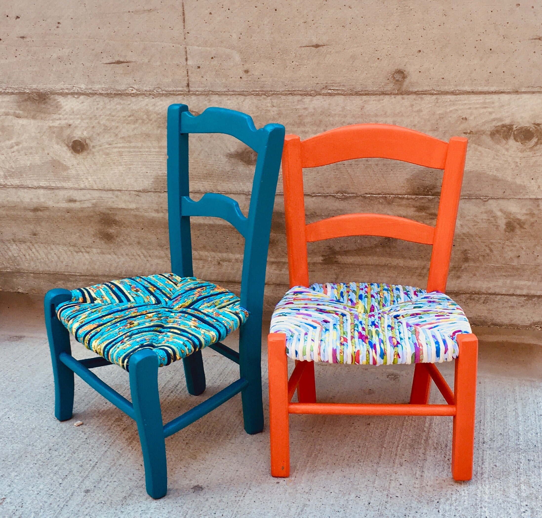 Chaises Paillées en Torons de Tissus Pour Les Enfants