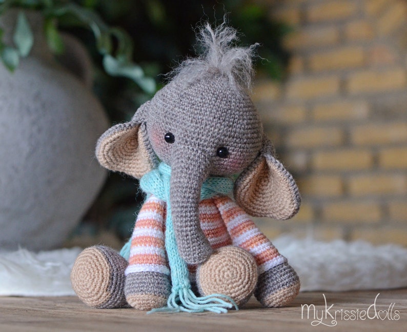 Crochet Pattern Elephant Nina image 3