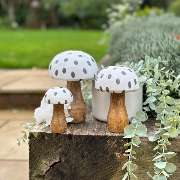 Chunky Mango Wood Polka Dot Mushrooms - Set of 3