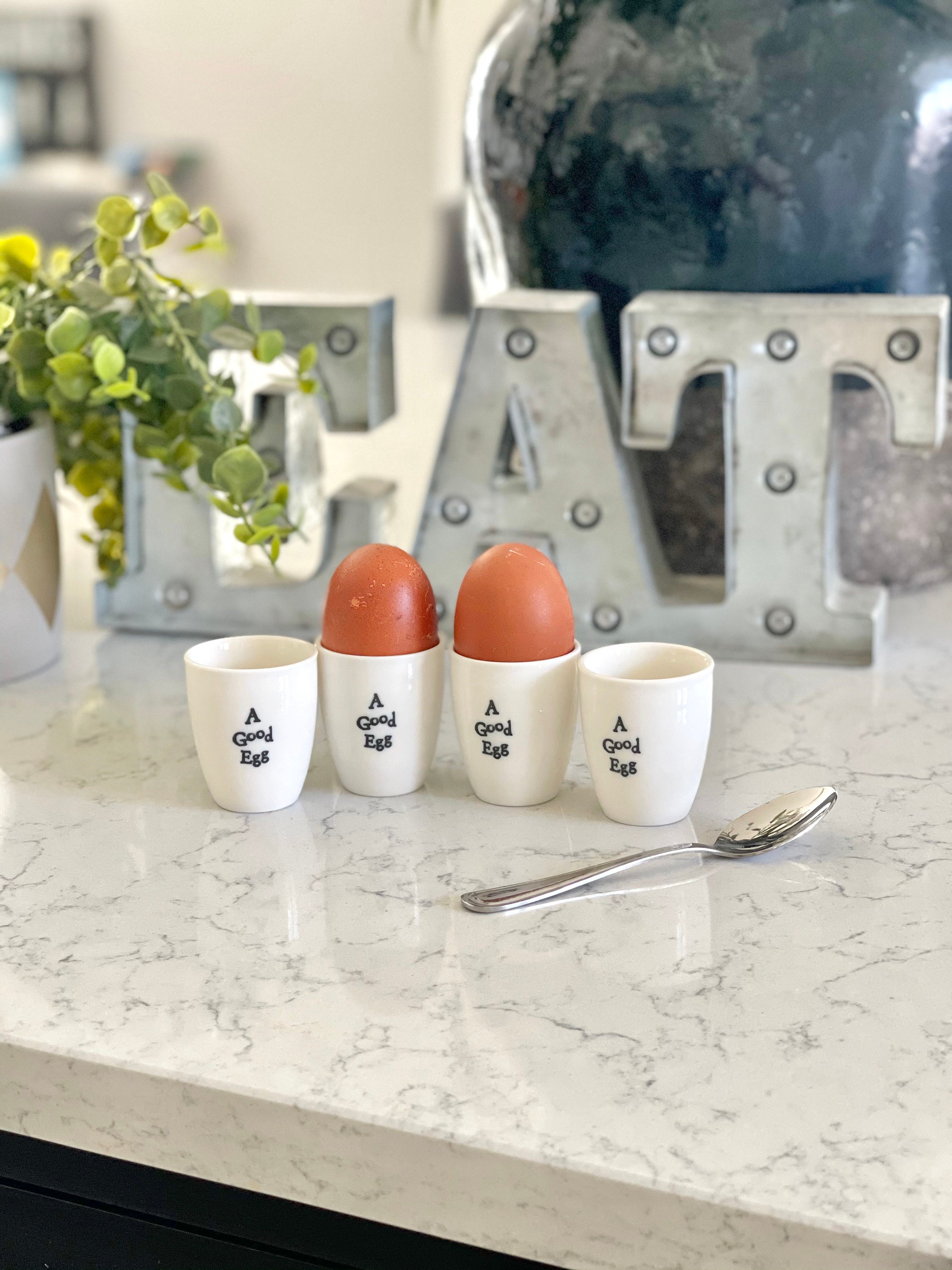 Ceramic Egg Cup With or Without Attached Plate Modern Beige 