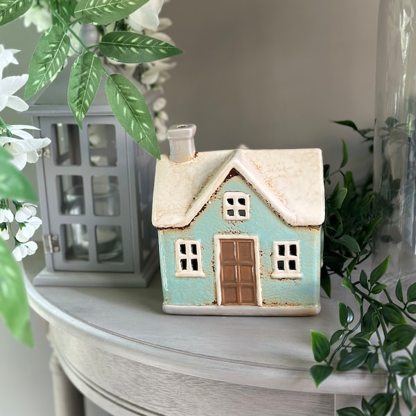 Glazed Ceramic Aqua Country Cottage Tea light