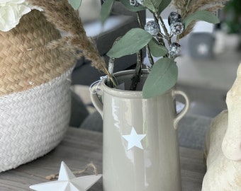 Large Star Ceramic Vase - 17cm