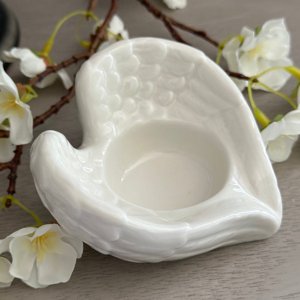 White Angel Wing Tealight holder