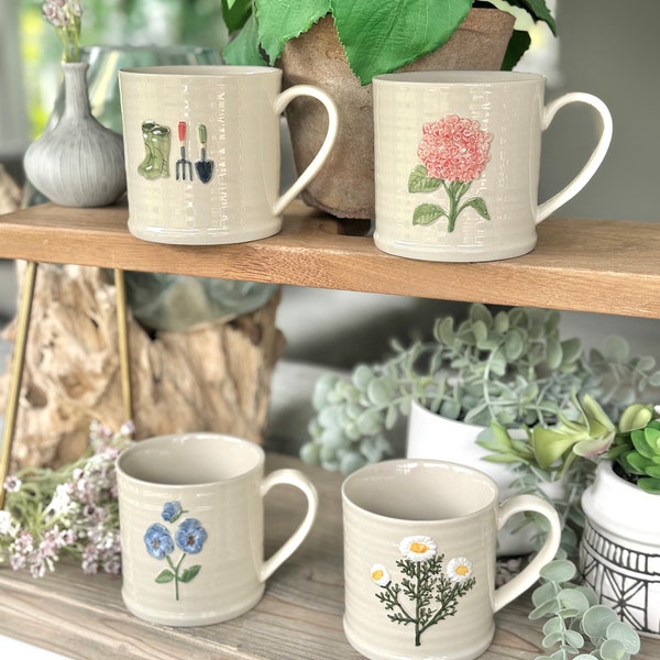 Embossed Gisela Graham Mugs