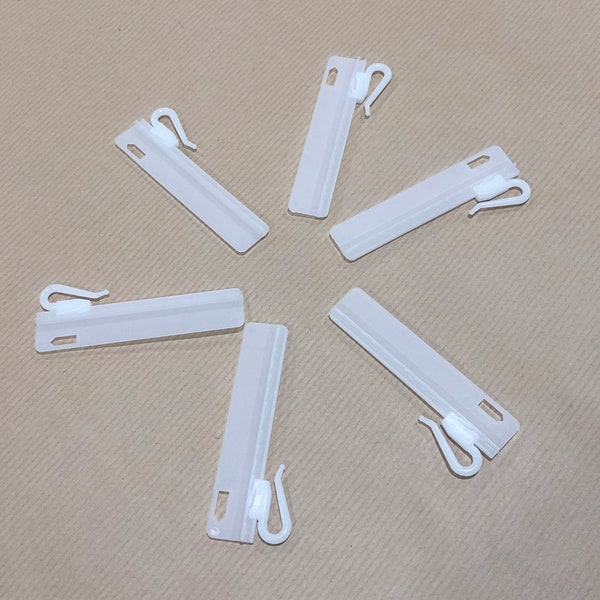 75mm Microflex Adjustable Curtains Hooks