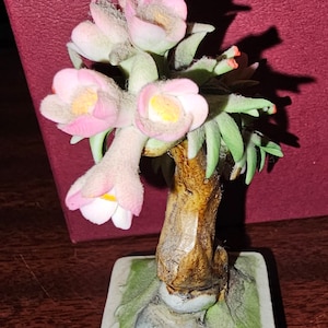 Capodimonte miniature floral piece HTF
