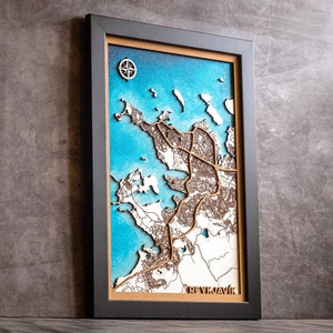 Houten kaart van elke stad ter wereld, Reykjavik. 5e verjaardag verjaardag bruiloft, houten handgeschilderde kaart. Uniek gepersonaliseerd cadeau