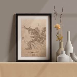 Carte en bois de Reykjavik, Islande. Carte vintage personnalisée 3D gravée au laser. Art en bois. Gravure sur bois personnalisée d'une ville du monde. Décoration d'intérieur