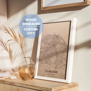 Mapa da cidade personalizado. Mapa de Edimburgo no Reino Unido. Qualquer cidade gravada em madeira e cortada a laser. Mapa de madeira personalizado. Mapa da cidade de madeira. Arte em madeira. Presentes personalizados