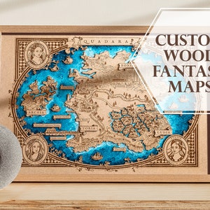 Cartes fantastiques en bois. Nous créons votre carte fantastique préférée en bois. Cartes laser 3D multicouches peintes à la main. Carte de jeu vidéo, carte de roman fantastique