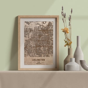 Carte en bois d’Arlington, Texas. Carte vintage gravée au laser 3D. L’art du bois. Ville de gravure sur bois personnalisée du monde. Décoration à la maison