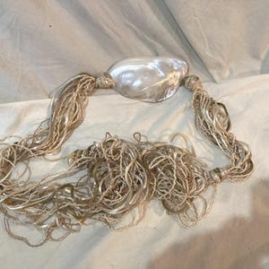 White Seashell Belt - Etsy display picture 1