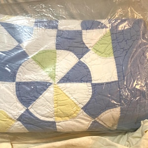 Company Store Queen Quilt, Geometric Circular Patchwork, Cornflower Blue, Mint Green, Lemon Yellow