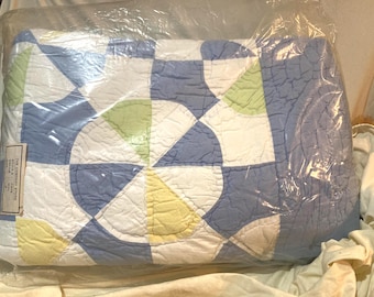 Company Store Queen Quilt, Geometric Circular Patchwork, Cornflower Blue, Mint Green, Lemon Yellow