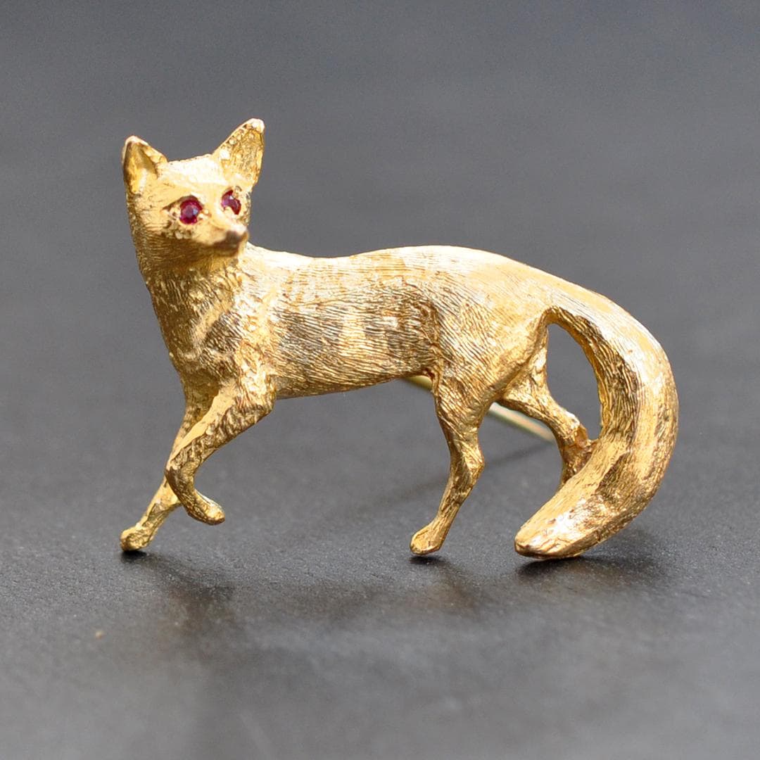 キツネのブローチ - Etsy 日本