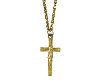 Collana con ciondolo crocifisso