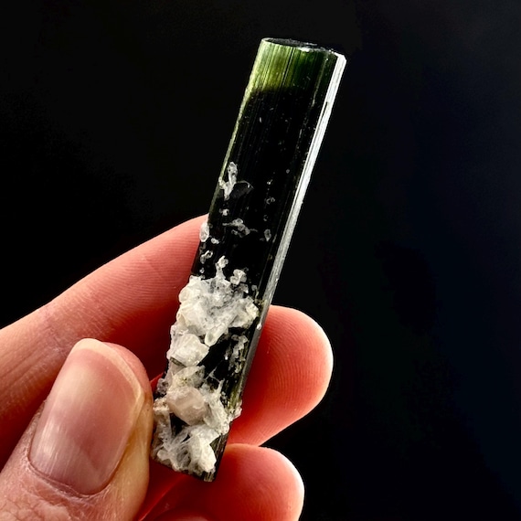 グリーン トルマリン 母岩 煙水晶 スモーキークォーツ 電気石 156.8g