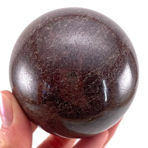 Sfera di cristallo di granato rosso - 67 mm